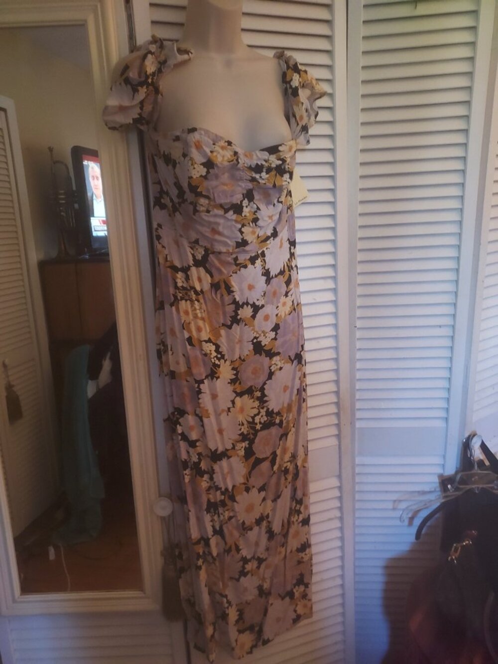 LIVE TO BE SPOILED MAXI DRESS FLYAWAY SLEEVES BEAUTY XL